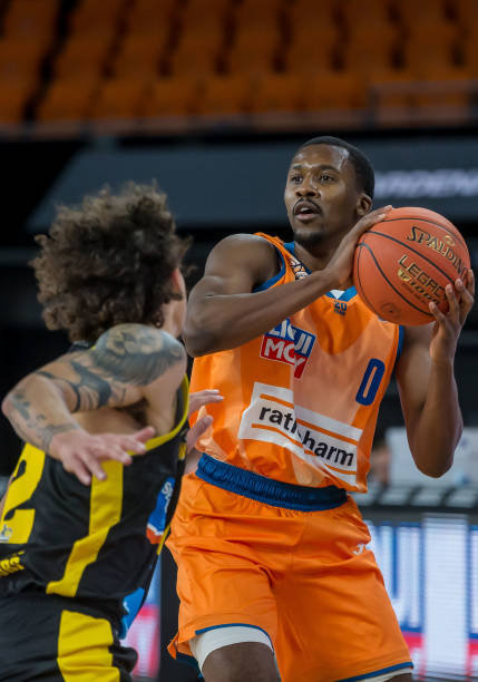 34岁国脚 34岁国脚