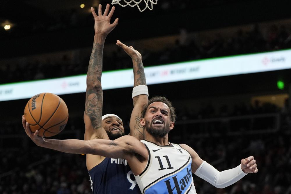 着他对狼堡 着他对狼堡