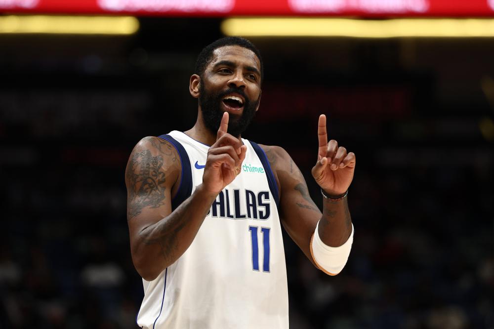 中场指挥官 中场指挥官